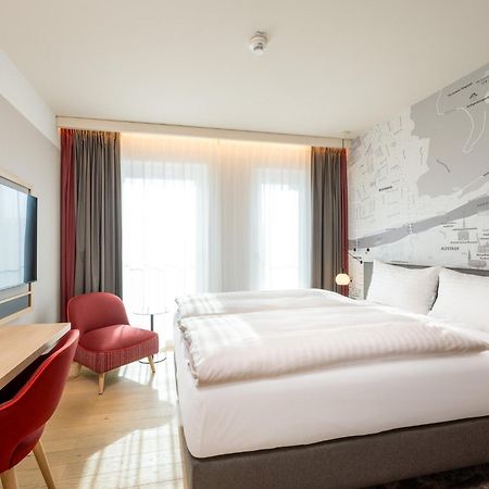 Intercityhotel Heidelberg Bagian luar foto